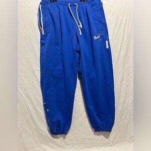 Nike Sweatpants
Size XXL